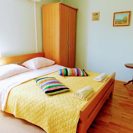 Apartments Neno กอร์จูลา ภายนอก รูปภาพ