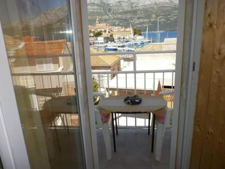 Apartments Neno กอร์จูลา ภายนอก รูปภาพ