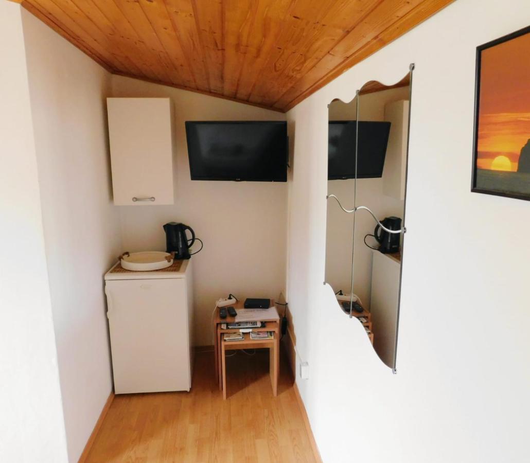 Apartments Neno กอร์จูลา ภายนอก รูปภาพ
