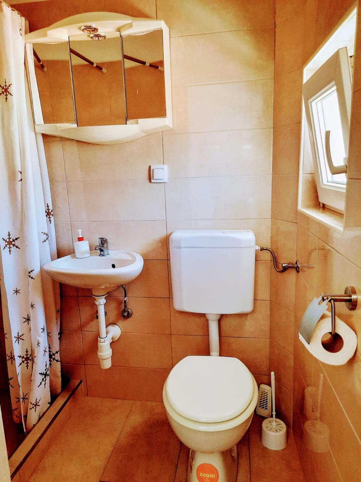 Apartments Neno กอร์จูลา ห้อง รูปภาพ